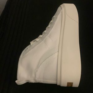 New Dr Scholl’s Canvas High Top Platform Sneaker Size 7.5